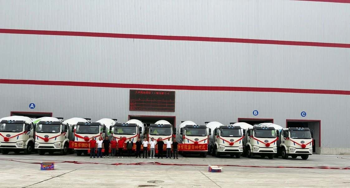 實力見證！中集車輛攪拌車再獲大客戶批量復購